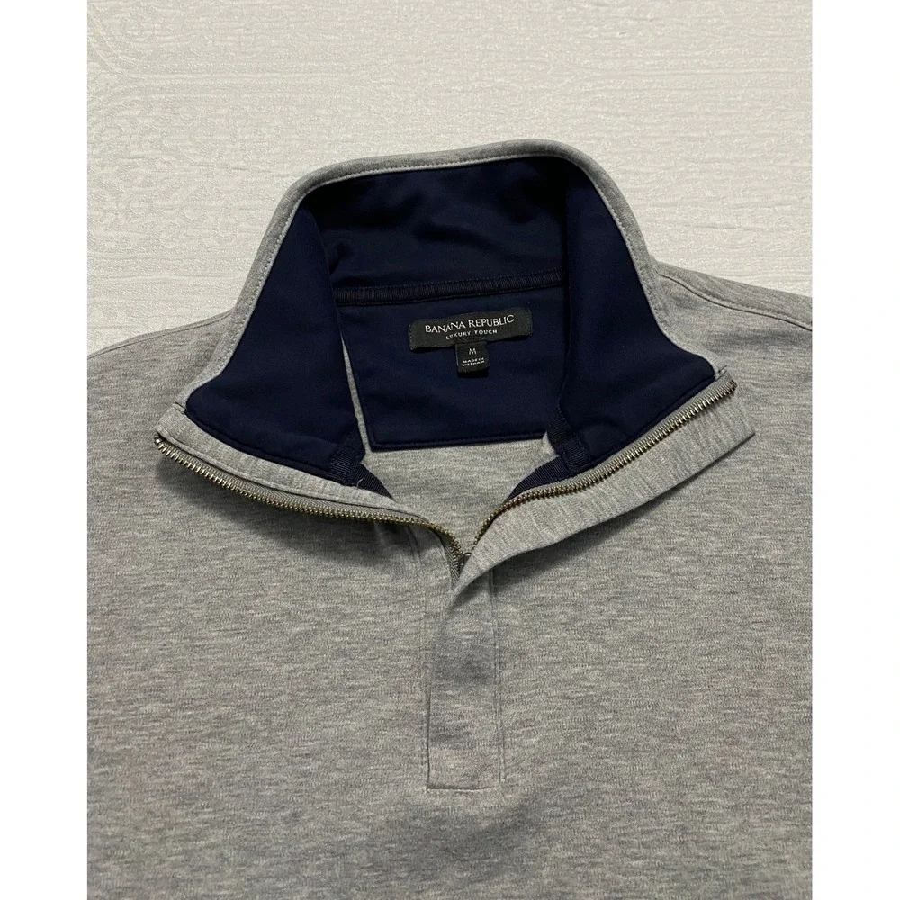 Banana Republic style pullover